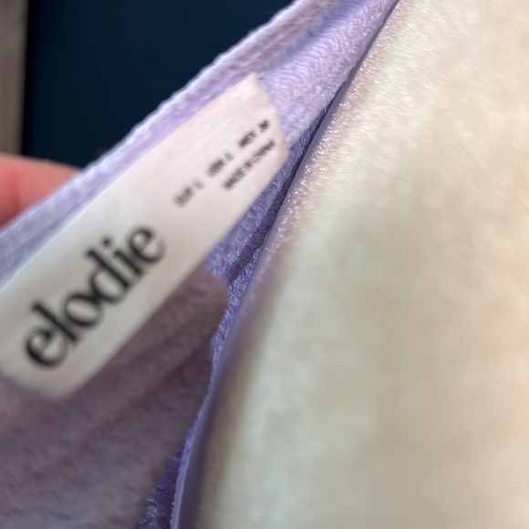 Elodi Lavender Ruched Long Sleeve Top L. 2 for $20 - Picture 3 of 4